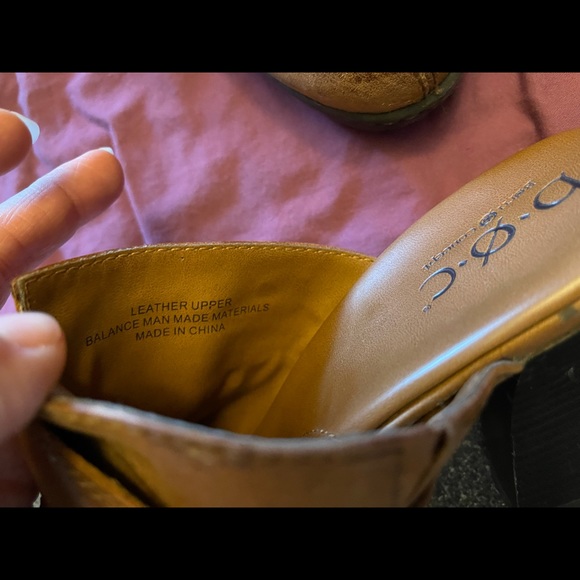 Boc Born Concept Joy Mules Brown Leather Buckle - Picture 8 of 13